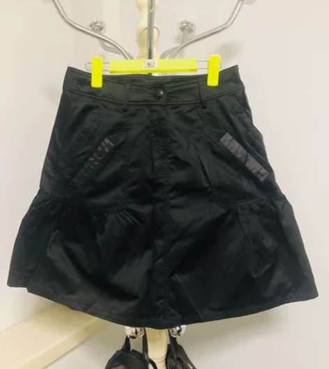 黑色淑女褶皱设计感半身裙女新款港味高腰韩版...