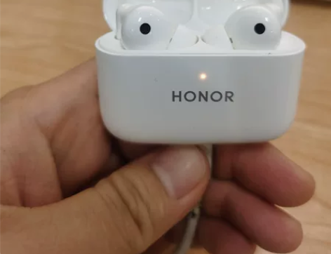 荣耀耳机 Earbuds 2 SE 门店下...