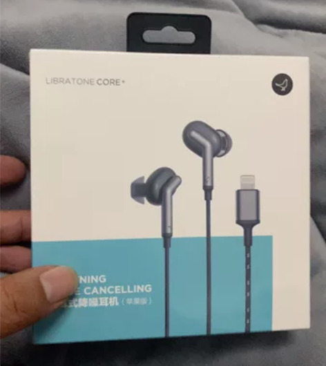 朋友送的 LIBRATONE CORE+入...