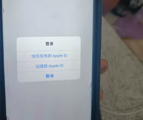 苹果8 64g 海外无锁 非贴 功...