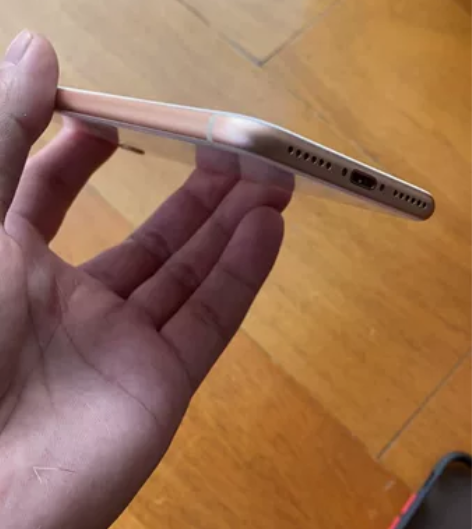 苹果8，外版64g，玫瑰金 三网通，插卡即...