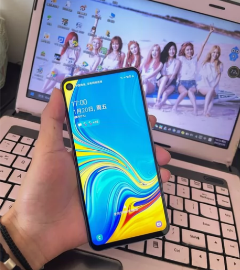 三星GalaxyA8s有需要的小伙伴可以了...