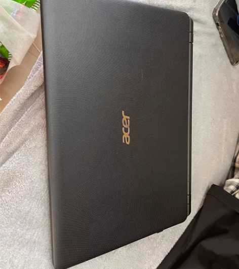 宏基笔记本 几乎没怎么用 95新  买的时...