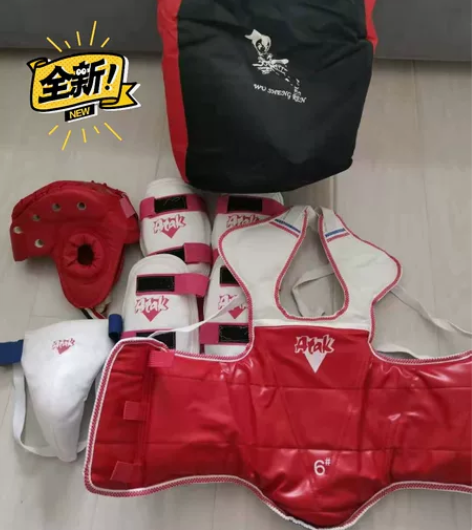 跆拳道护具全套Atak品牌全新正品转让M号...