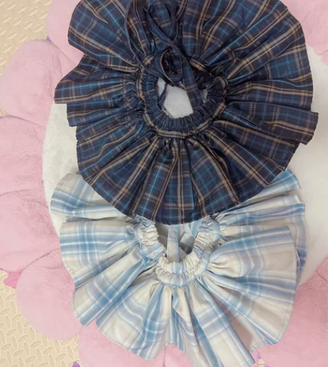 清晨兔 佩奇家 jk群，有配套的领结，买的...