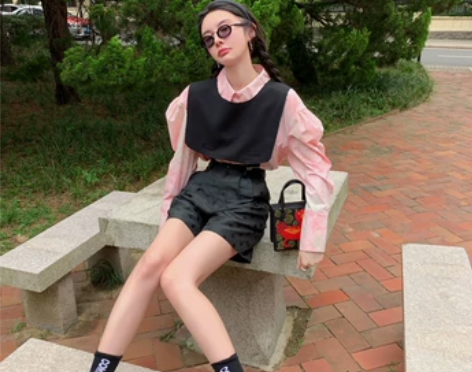 ?MONA 波点设计感宽松短裤休闲女士 五...