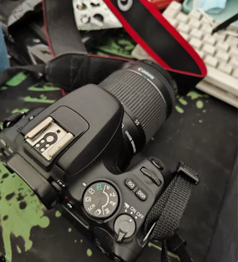 佳能EOS 200D    配套18-55...