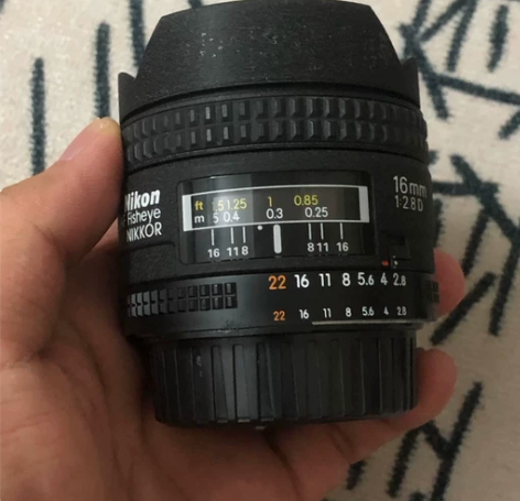 尼康16mm f2.8D 镜头 外观看图 ...