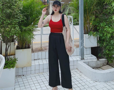 复古庄园高腰宽松休闲裤显瘦舒适裤子女新款黑...