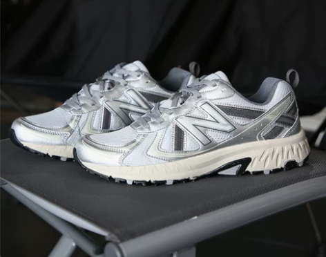 新百伦 V5复古运动鞋黑武士老爹鞋男女鞋