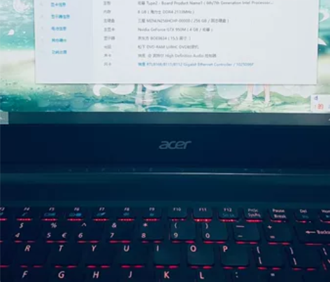 出售宏基暗影骑士游戏本一台 系统Windo...