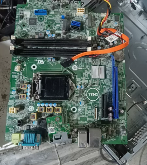 戴尔品牌机拆机台式机主板，电脑型号是Opt...