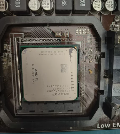 华硕M5A78L-LE主板处理器adm43...