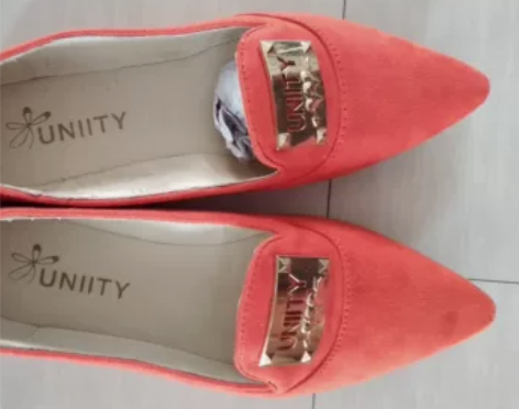 两双优妮蒂春秋单鞋都是37码,45包邮边远...