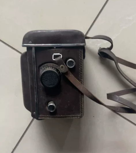 老海鸥相机，珍藏品 感兴趣的话点“我想要”...