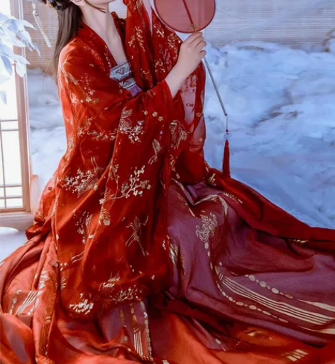 白菜汉服，艺缕红云鹤，标价出全套 S码仅试...