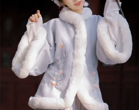 清衣柜 这套只试穿，没下过水，就试穿过一次...