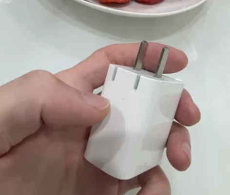 绿联双口充电头，PD18W快充，京东108...