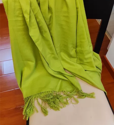 厚实大尺寸秋冬保暖羊毛羔毛围巾 披肩纯色流...