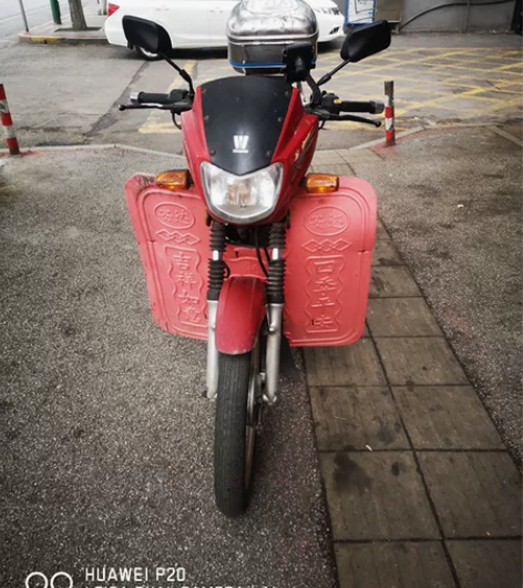 豪爵摩托车，精品车况，骑的很少，手续齐全 ...