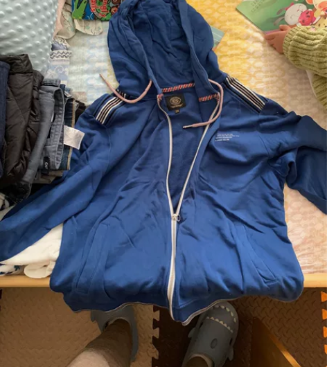 C##amp；amp；A男士拉链卫衣 感兴...