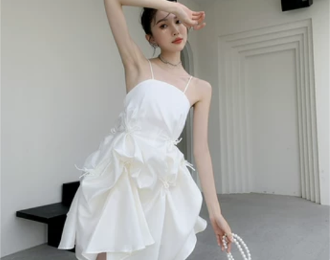 日系公主风小个子白色蝴蝶结不规则吊带连衣裙...