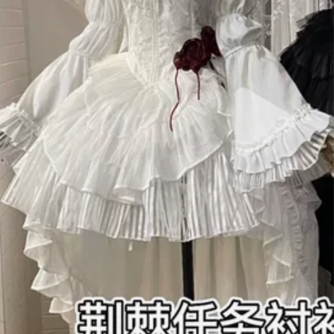 全新仅试 焦糖古董 荆棘任务 白色 m码大...