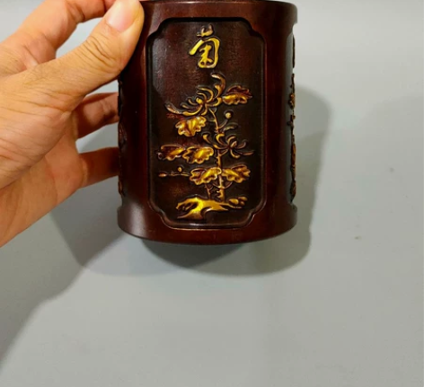 纯铜鎏金梅兰竹菊笔筒    工艺精湛   ...