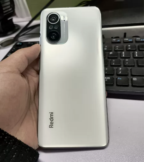 红米K40顶配12+256，晴雪白，包邮，...