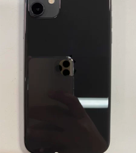 iPhone 11 黑色 128G… 感兴...