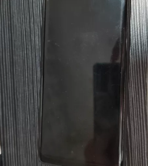 三星note8,外观有破损,可以使用,小卡...