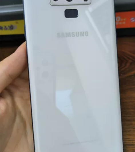 三星note9韩版，已root 白色后盖巨...