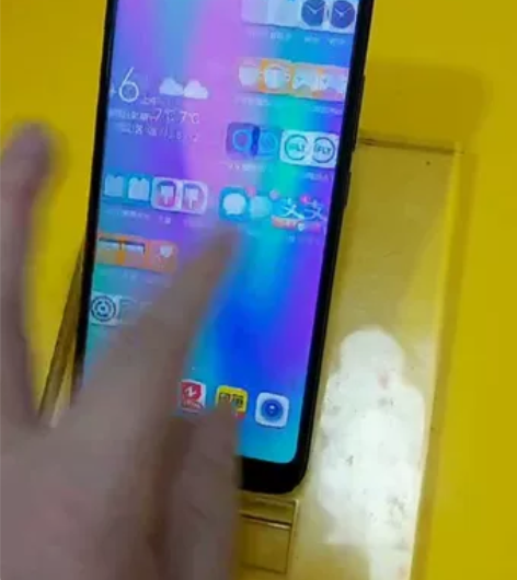 华为荣耀10，8+128，4G手机，全面水...