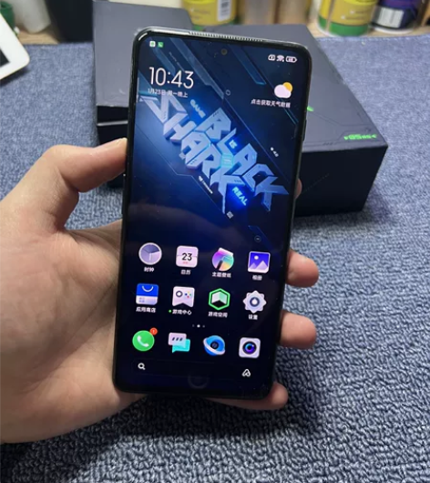 黑鲨5RS 12+256 送后配快充 加盒...