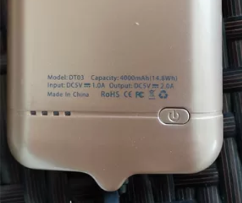 华为手机随身充电宝 感兴趣的话点“我想要”...