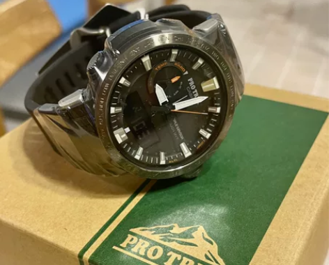 出一只全新正品卡西欧Casio Pro T...