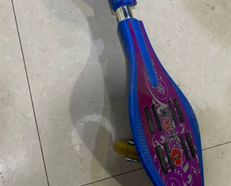 蛇形滑板50包邮 感兴趣的话点“我想要”和...