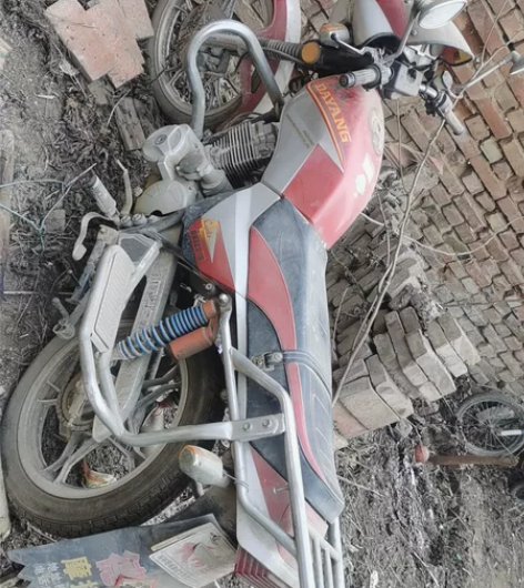 结婚时候买的大阳摩托车，开的不多越野性能杠...