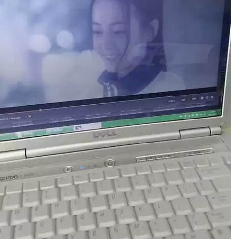 个人闲置品牌笔记本,银白机身,WIN10(...