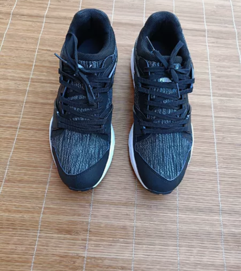 41码 彪马运动鞋          鞋子...