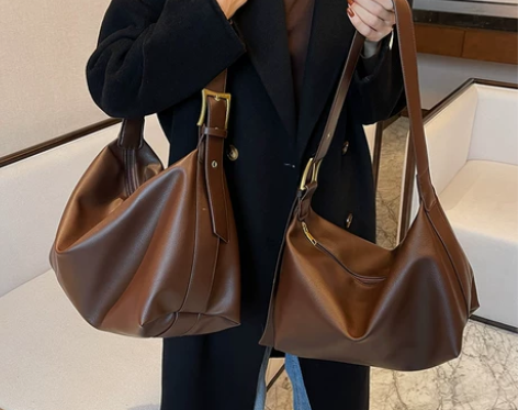 大容量包包女2021新款今年流行质感单肩斜...