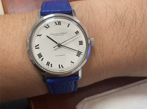 瑞士万国古董表十大名表之一854啄木鸟机芯...