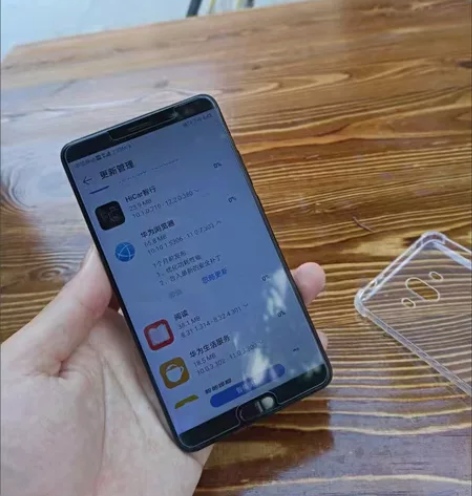 闲置的二手华为mate10手机 颜色：黑色...