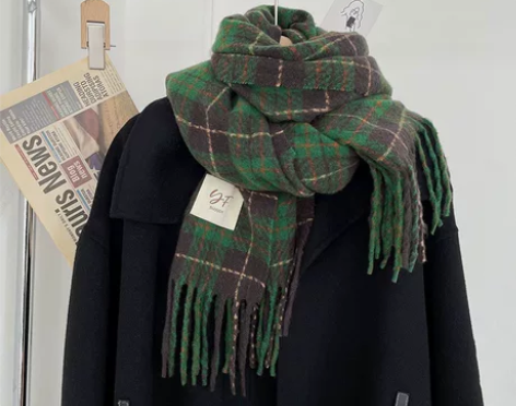 复古绿色格子围巾女秋冬韩系百搭高级感加厚保...