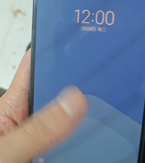 小米8  8+128g 9成新 无任何暗病...
