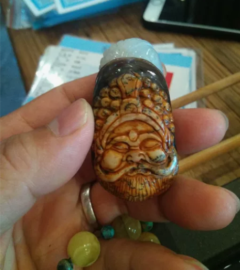 和田玉俄籽三色料、天地皮、金包玉、霸王手把...