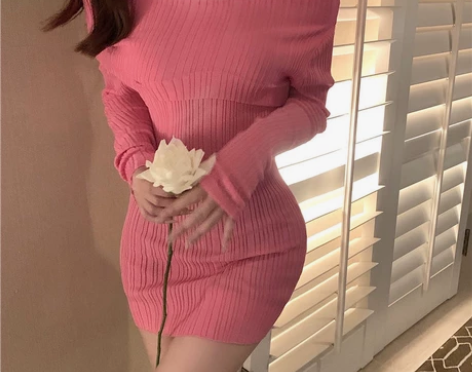 连衣裙女法式紧身包臀裙春秋季一字肩短裙气质...