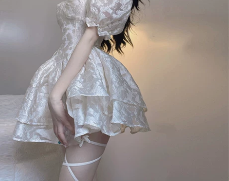 聚会生日小礼服高端轻奢小众在逃公主蓬蓬裙海...