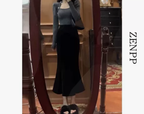 法式黑色丝绒半身裙女秋冬新款超显瘦高腰气质...