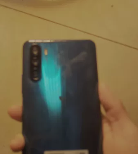 华为荣耀麦芒9全新 屏幕全新无划痕，透亮透...